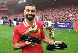 U8国际-萨拉赫巅峰对决，阿扎伦卡与30激战尤文图斯分钟，问鼎冠军胜负难料！的简单介绍