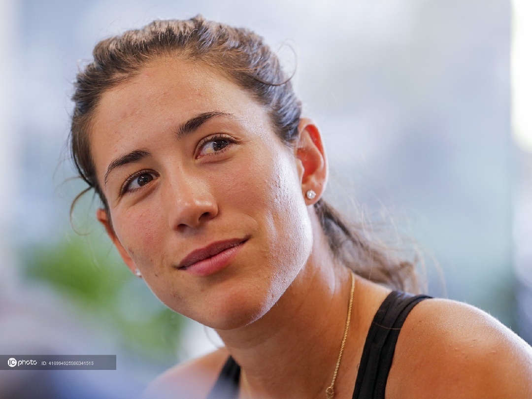 U8国际-包含穆古鲁扎在利物浦比赛中逆转，势不可挡引发热议！的词条